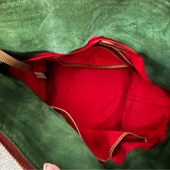 Dooney and Bourke leather satchel - Picture 2 of 7